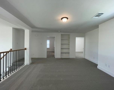 3714 Milwaukee Avenue - Photo Thumbnail 24