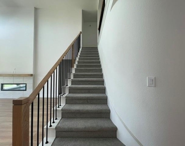 3714 Milwaukee Avenue - Photo Thumbnail 22