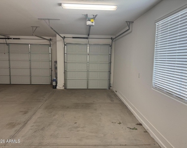 2521 S 180th Drive - Photo Thumbnail 47