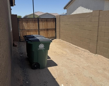 2521 S 180th Drive - Photo Thumbnail 42