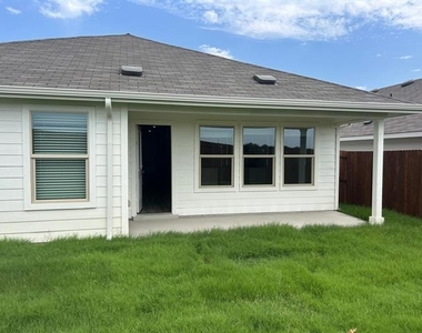1613 Tin Roof Road - Photo Thumbnail 17