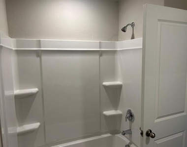 1613 Tin Roof Road - Photo Thumbnail 3