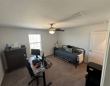 3120 Riddler Way - Photo Thumbnail 26