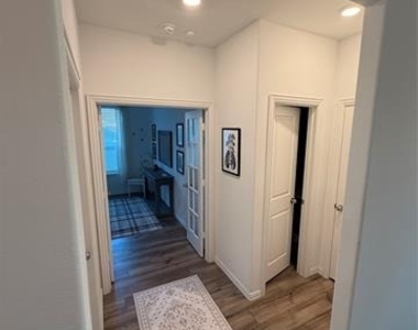 3120 Riddler Way - Photo Thumbnail 10