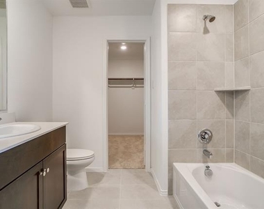 3608 Kinglet Court - Photo Thumbnail 21