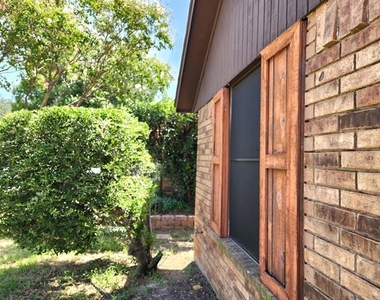 5820 Concord Street - Photo Thumbnail 9