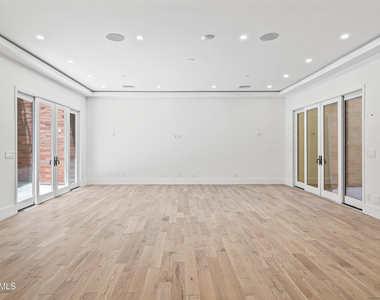54 W Palm Lane - Photo Thumbnail 45
