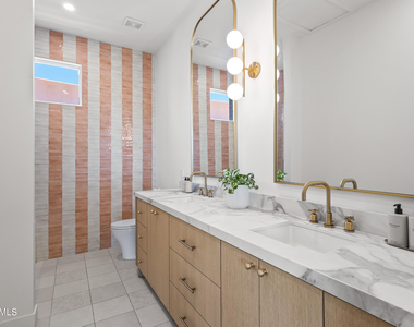 54 W Palm Lane - Photo Thumbnail 35