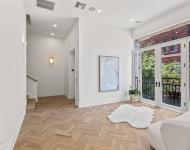 54 W Palm Lane - Photo Thumbnail 25