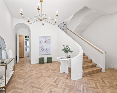 54 W Palm Lane - Photo Thumbnail 38