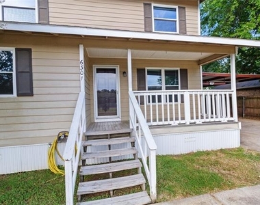 6301 Sydney Drive - Photo Thumbnail 3