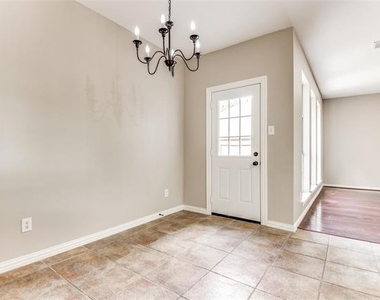 15704 Grove Crest Drive - Photo Thumbnail 10