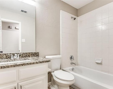 15704 Grove Crest Drive - Photo Thumbnail 21