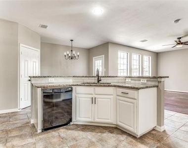 15704 Grove Crest Drive - Photo Thumbnail 9