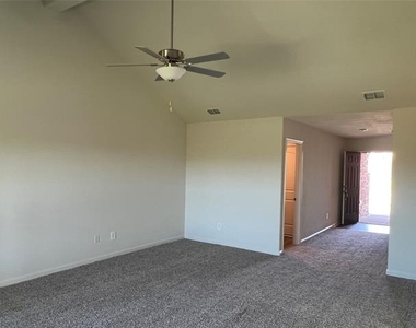 3005 Boran Drive - Photo Thumbnail 14