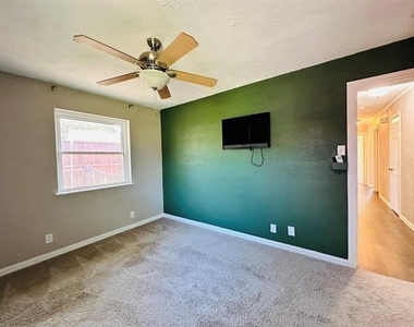 14255 Queens Chapel Road - Photo Thumbnail 8