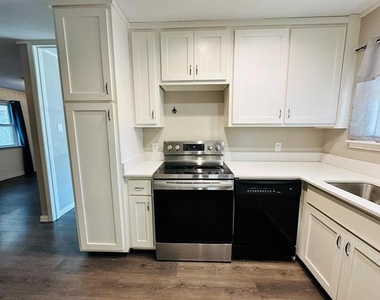 14255 Queens Chapel Road - Photo Thumbnail 2