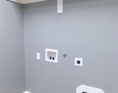 1704 Serra Drive - Photo Thumbnail 32