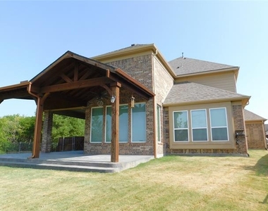 1704 Serra Drive - Photo Thumbnail 35