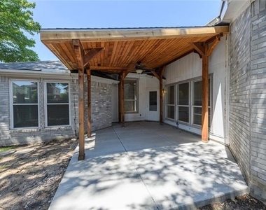 3304 Felicia Court - Photo Thumbnail 30