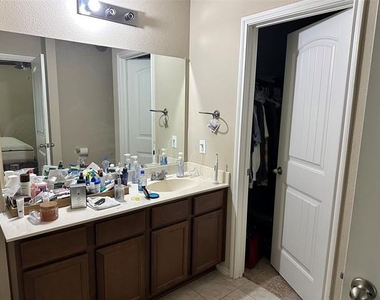 915 Quartz Trail - Photo Thumbnail 10