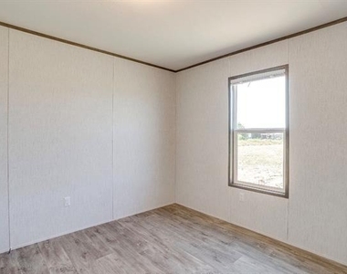 81 Kenzi Drive - Photo Thumbnail 16
