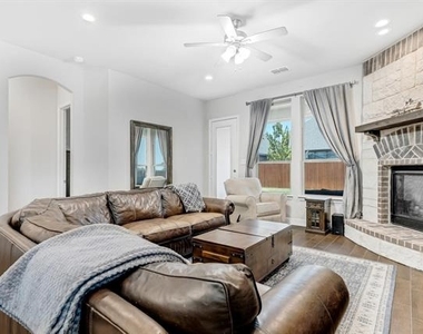 14800 Belclaire Avenue - Photo Thumbnail 15