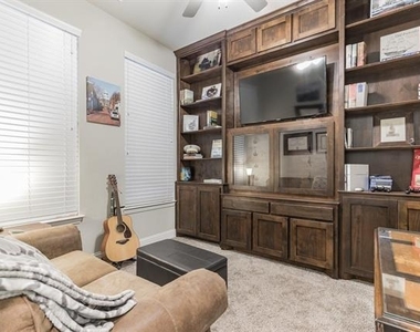 14800 Belclaire Avenue - Photo Thumbnail 30