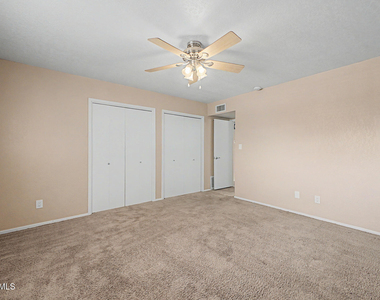 1324 W 12th Street - Photo Thumbnail 15