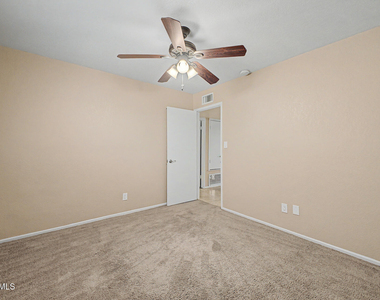 1324 W 12th Street - Photo Thumbnail 19