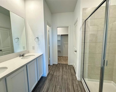 7905 Marsh Lane - Photo Thumbnail 5