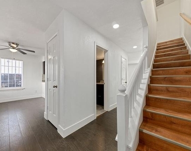 4624 San Jacinto Street - Photo Thumbnail 7