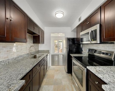 4624 San Jacinto Street - Photo Thumbnail 3