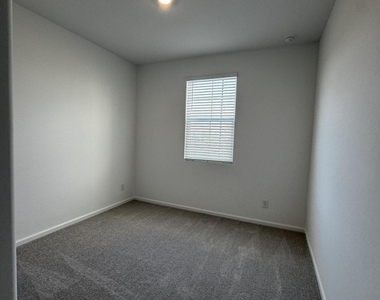 9819 W Flower Street - Photo Thumbnail 13
