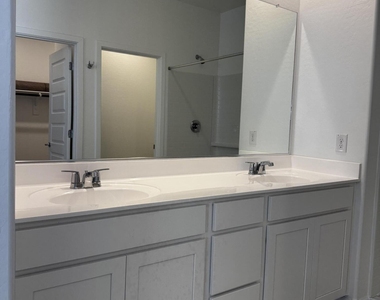 9819 W Flower Street - Photo Thumbnail 9