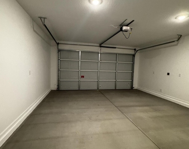 9819 W Flower Street - Photo Thumbnail 17