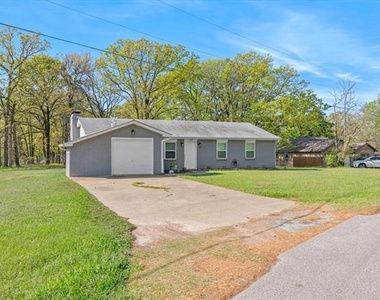 123 Harmon Road - Photo Thumbnail 3