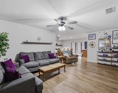 123 Harmon Road - Photo Thumbnail 7