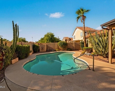 13329 N 94th Place - Photo Thumbnail 31