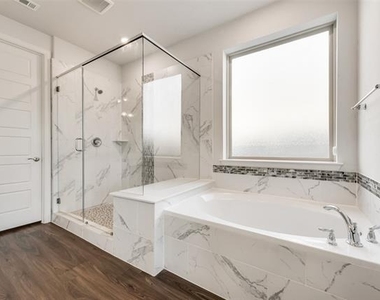 2112 Millwall Drive - Photo Thumbnail 12