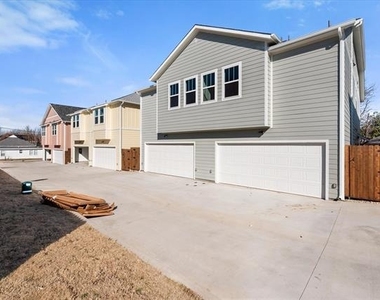 504 E Kimball Street - Photo Thumbnail 30