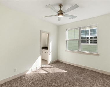 504 E Kimball Street - Photo Thumbnail 20