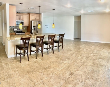 15611 N 57th Lane - Photo Thumbnail 1