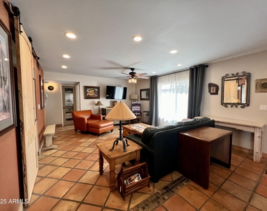 37801 N Cave Creek Road - Photo Thumbnail 12