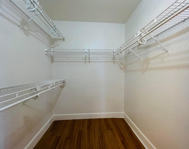 4354 Mahogany Ridge Drive - Photo Thumbnail 15