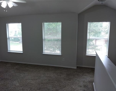 1133 Mockingbird Drive - Photo Thumbnail 18