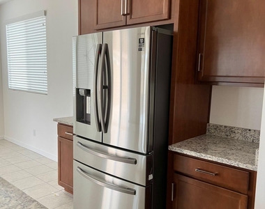 13857 S 177th Avenue - Photo Thumbnail 29