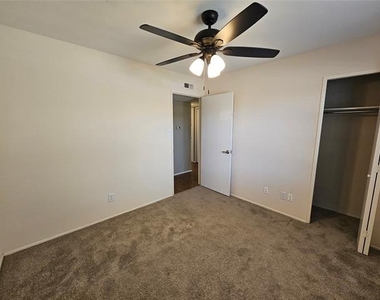 7713 Jerome Drive - Photo Thumbnail 18