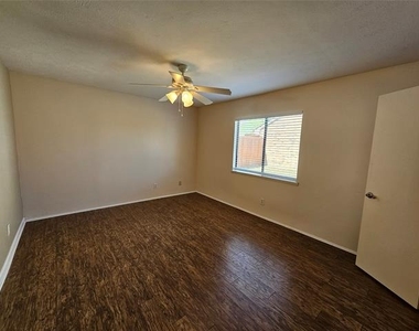 7713 Jerome Drive - Photo Thumbnail 19
