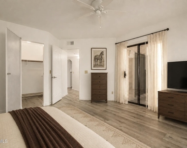 5104 N 32nd Street - Photo Thumbnail 9